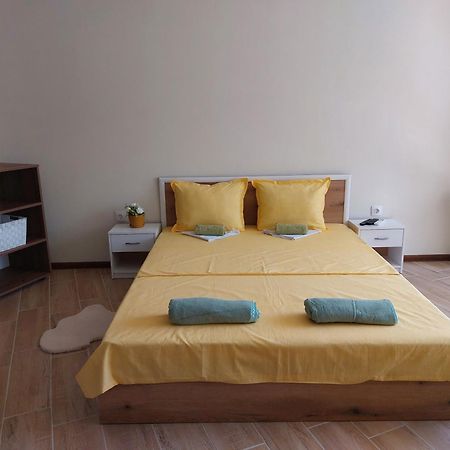 Krimski Apartment - Free Private Parking 바르나 외부 사진